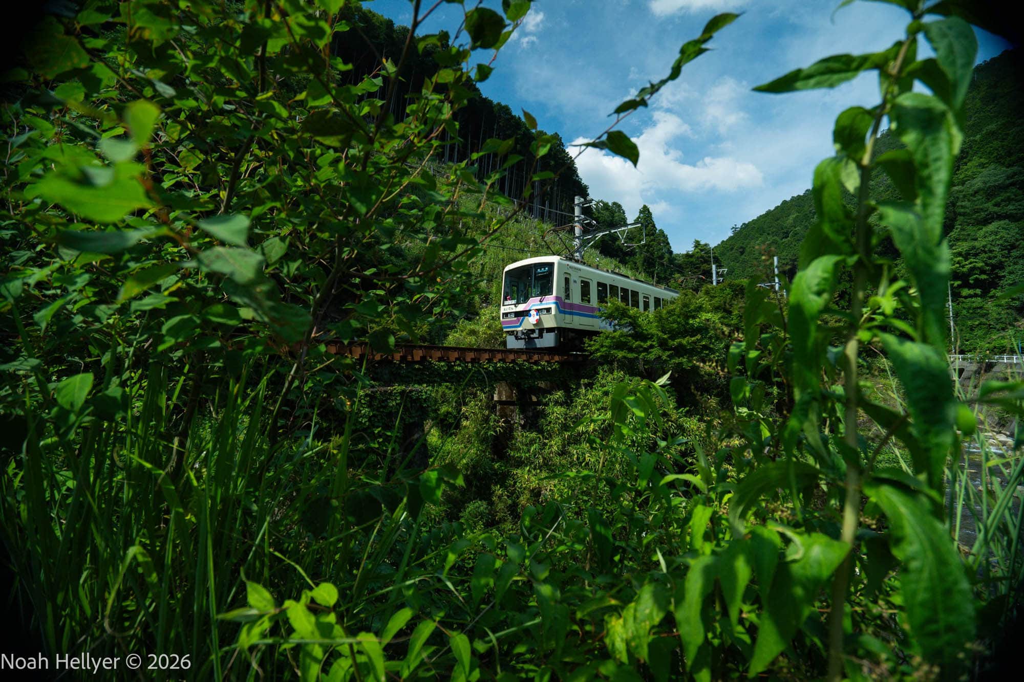 Train at Kurama Kibuneguchi Station